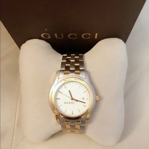 Authentic Gucci watch unisex